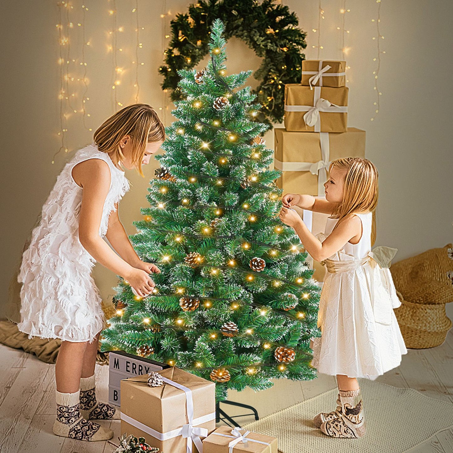 Künstlicher Weihnachtsbaum mit IP44-LEDs & Schneeeffekt – realistischer PVC-Baum mit Metallständer und Lichter🎄💡 120-240cm